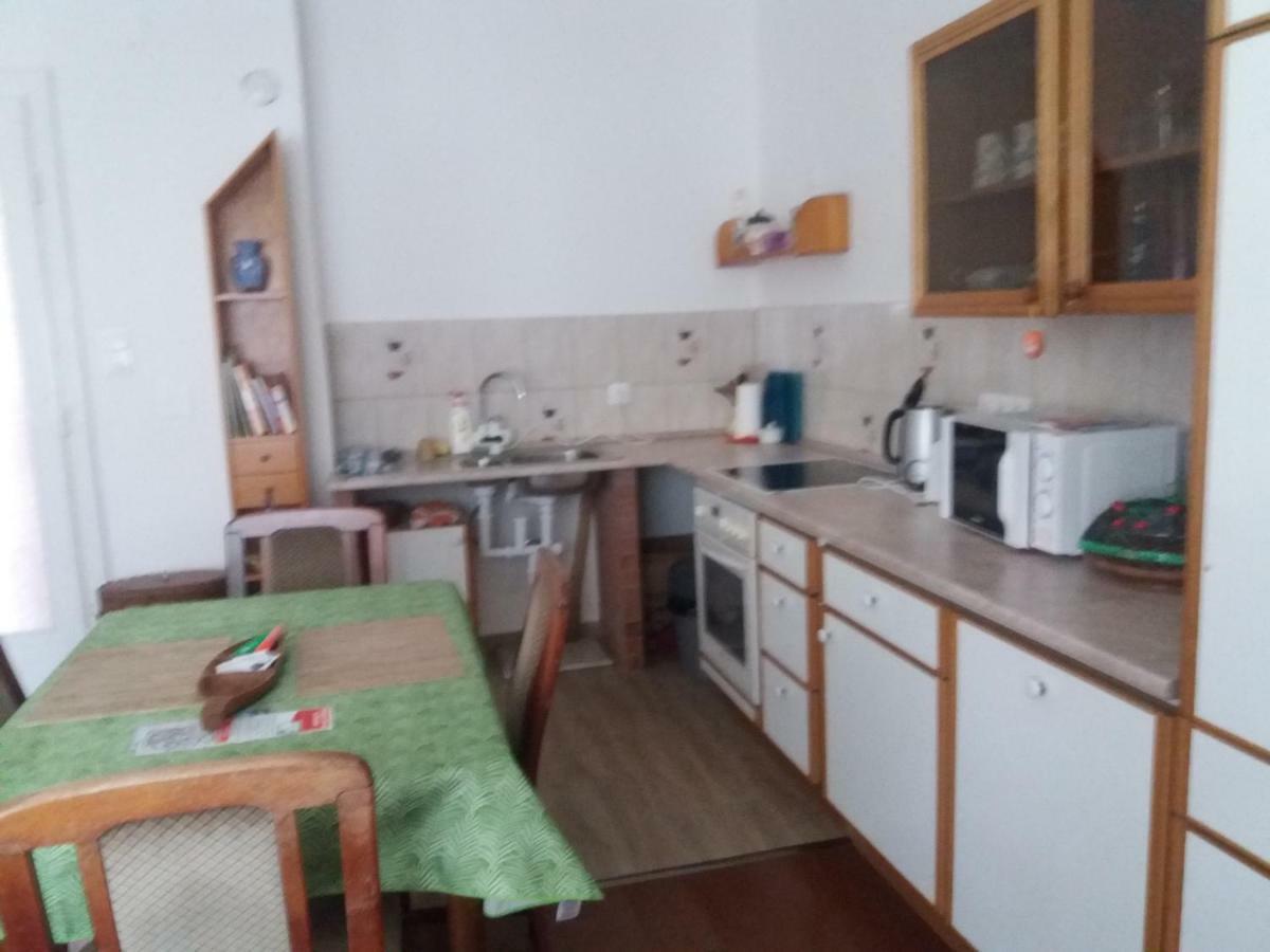 Villa Hársfák Mezokovacshaza Esterno foto